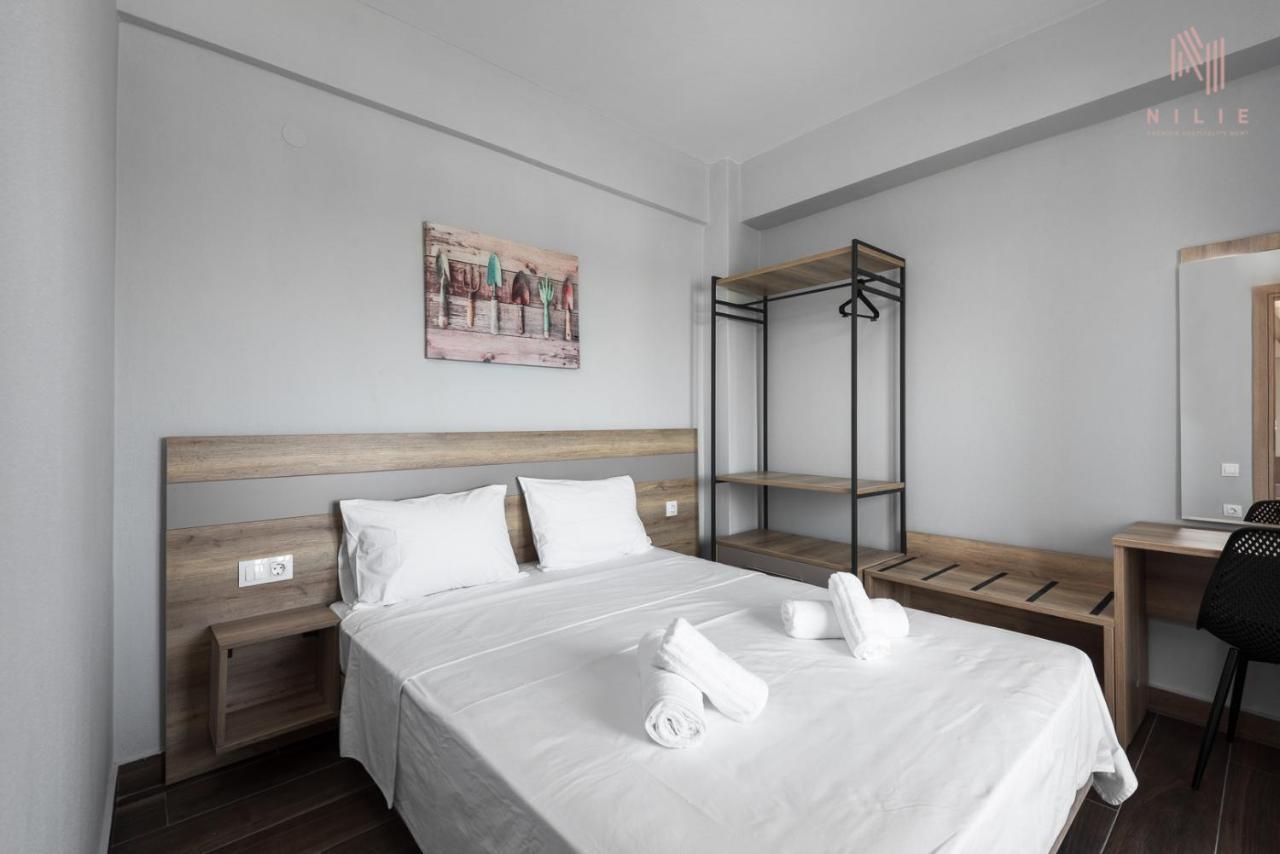 Ultima Summer Residence, Nilie Hospitality Mgmt Afytos Bagian luar foto