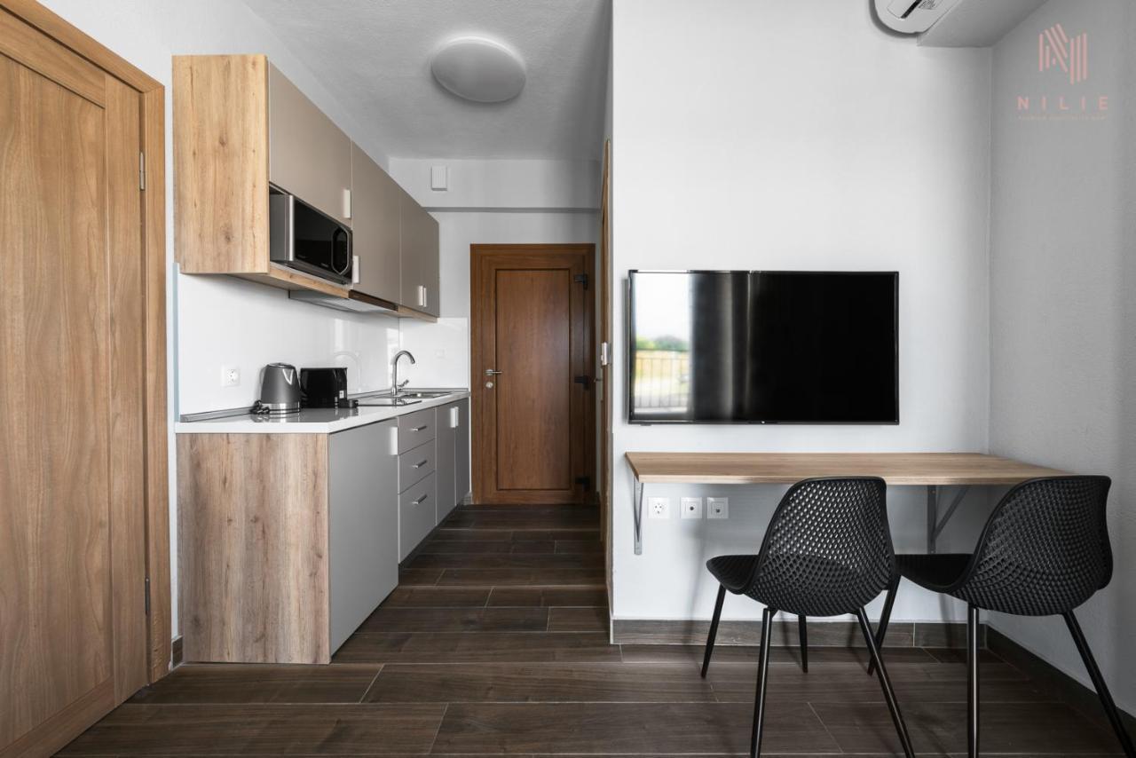 Ultima Summer Residence, Nilie Hospitality Mgmt Afytos Bagian luar foto